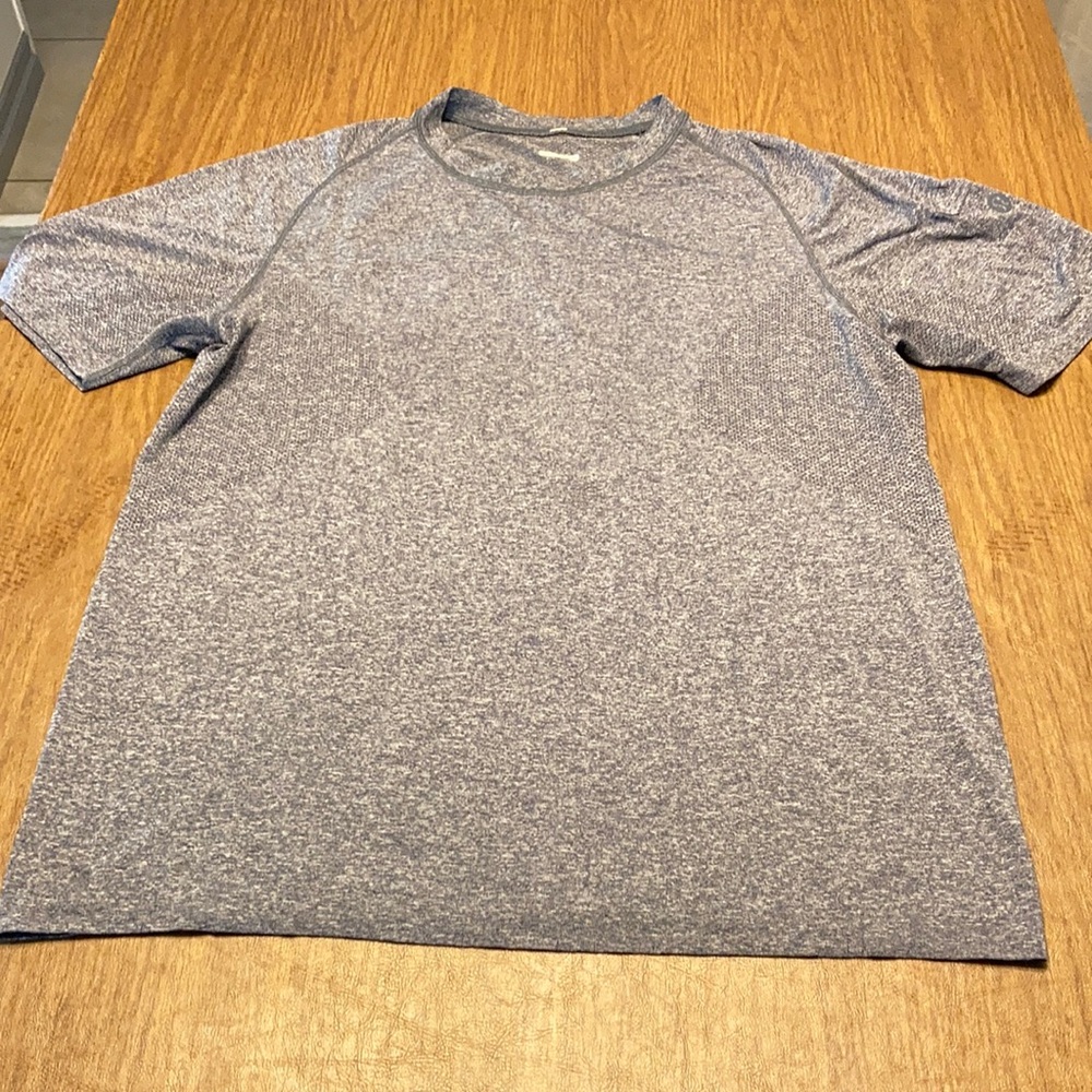 Lululemon Men’s  Shirt